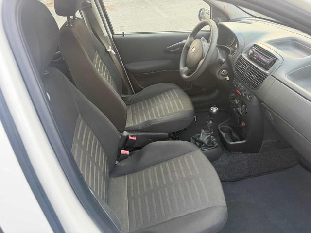 FIAT PUNTO CLASSIC 1.2 5P ACTIVE BENZINA/GP - foto 23
