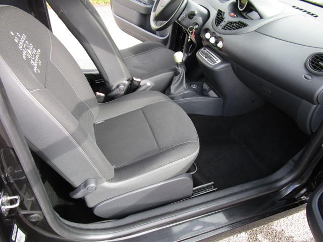 RENAULT TWINGO 1.2 16V LEV YAHOO! - foto 9