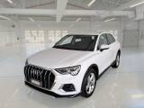AUDI Q3 35 TDI Business Advanced