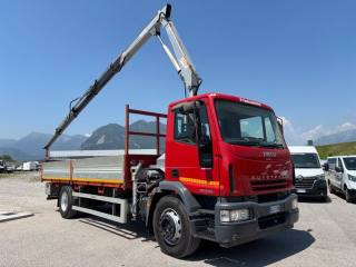 IVECO EUROCARGO 180E24 GRU + CASSONE FISSO usato