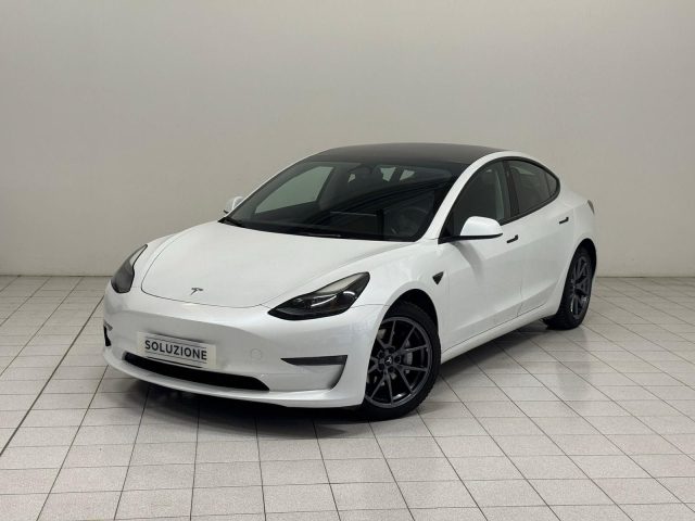 TESLA Model 3 Bianco pastello