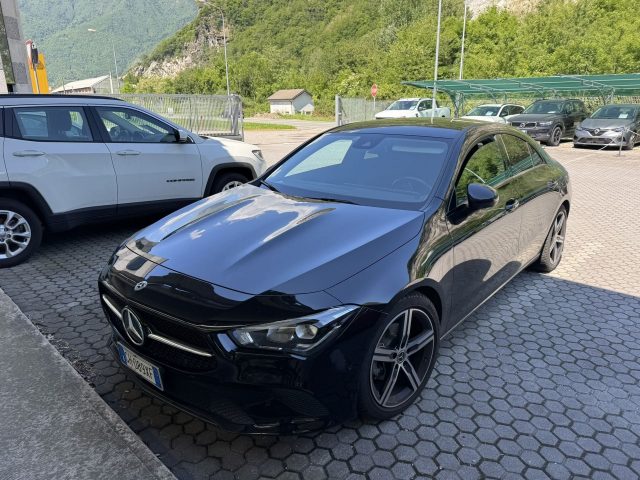 MERCEDES-BENZ CLA Nero metallizzato
