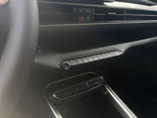 JEEP Avenger usata, con Volante multifunzione