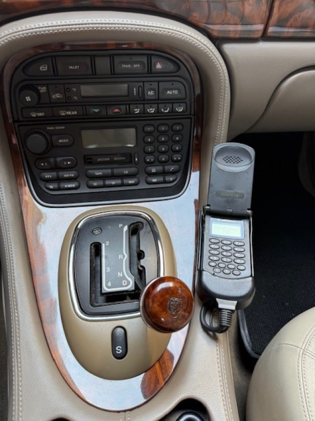 JAGUAR XJ 4.0 CAT EXECUTIVE - foto 8