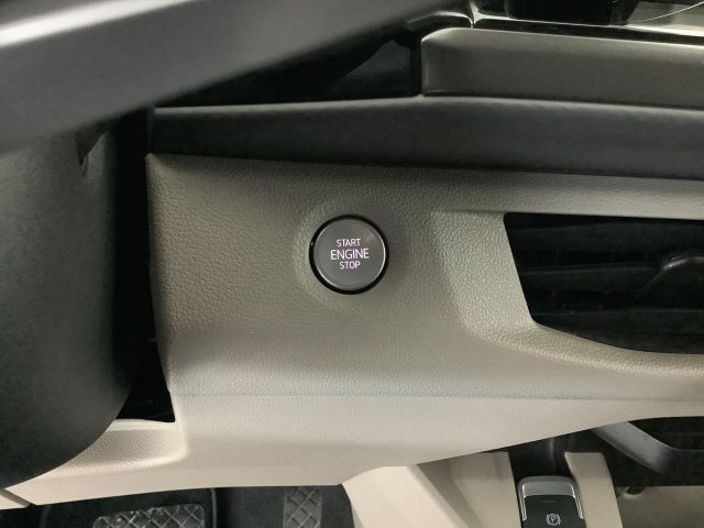 VOLKSWAGEN MULTIVAN 2.0 TDI 150CV DSG SPACE 7 POSTI - foto 18