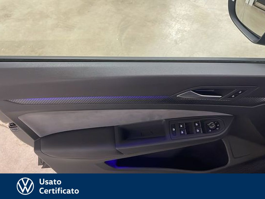 immagine usato VOLKSWAGEN Golf 1.5 etsi evo r-line 150cv dsg