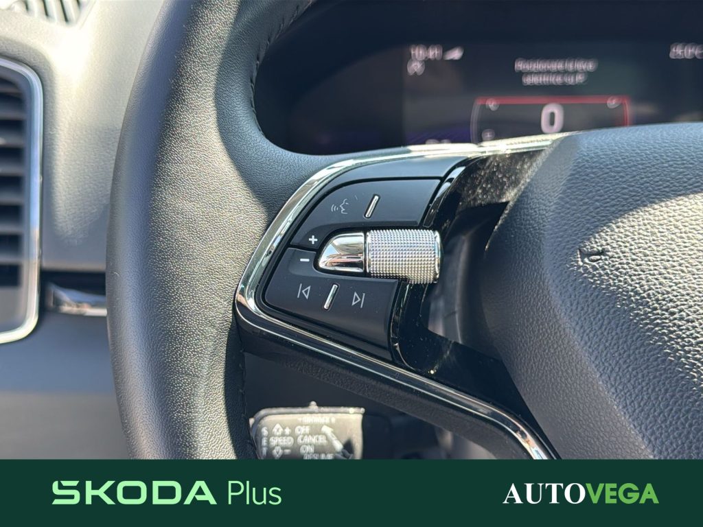 immagine usato SKODA Karoq 1.5 tsi style dsg