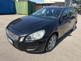 VOLVO V60 D2 1.6 Summum senza nessun lavoro da fare