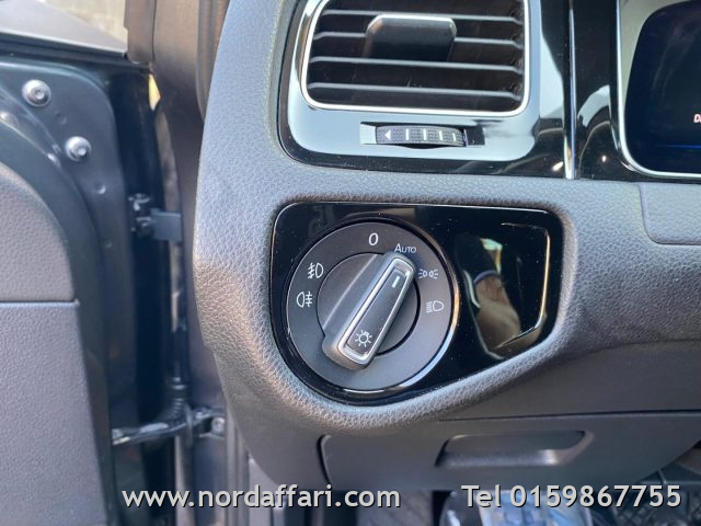 VOLKSWAGEN Golf - foto: 8