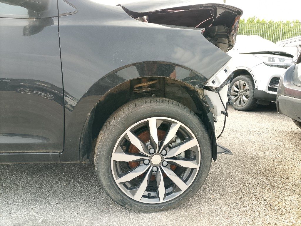 Immagine di EVO Evo3 1.5 Bi-fuel GPL del 06/2023 km 8197