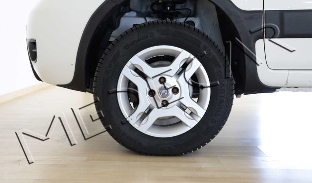 FIAT PANDA 1.3 MJT 16V DPF 4X4 CLIMBING - foto 6