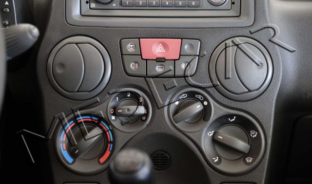 FIAT PANDA 1.3 MJT 16V DPF 4X4 CLIMBING - foto 11
