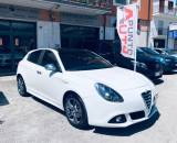 ALFA ROMEO Giulietta 1.6 JTDm-2 105 CV Distinctive  tetto - pelle