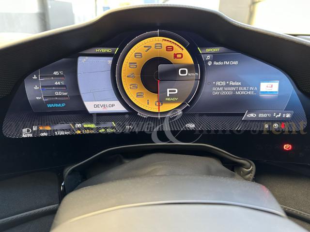 FERRARI SF90 SPIDER - foto 15