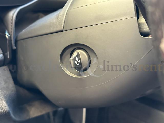 FERRARI SF90 SPIDER - foto 12