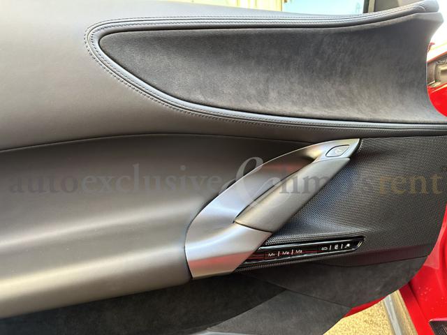 FERRARI SF90 SPIDER - foto 9