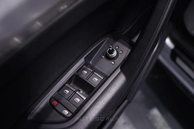 AUDI Q5 2.0 TDI 163CV QUATTRO S TRONIC B - foto 9