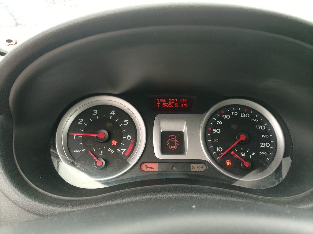 Immagine di RENAULT Clio 1.2 16V 5 porte del 11/2008 km 194267
