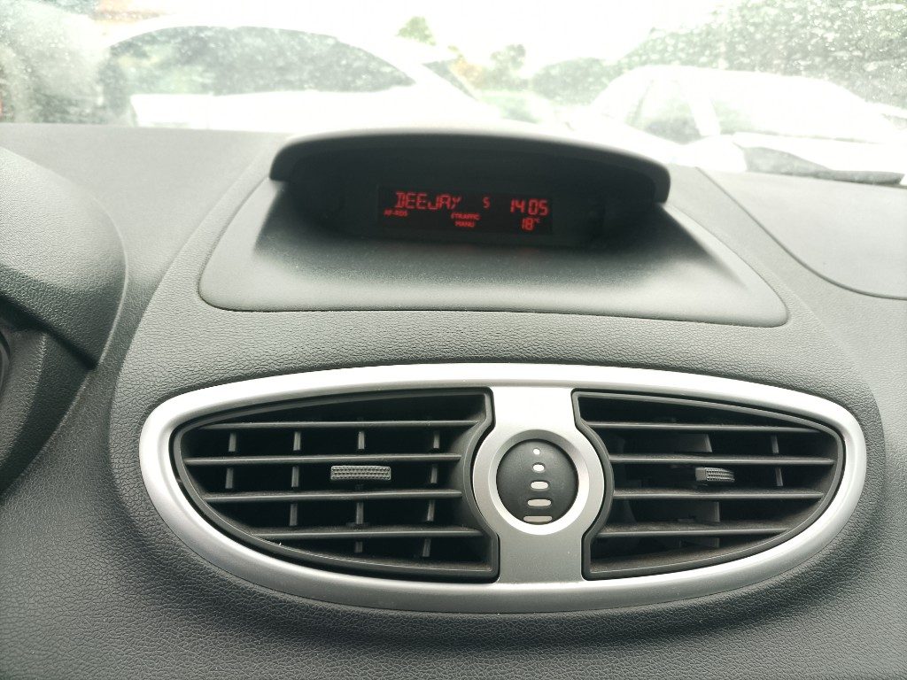 Immagine di RENAULT Clio 1.2 16V 5 porte del 11/2008 km 194267