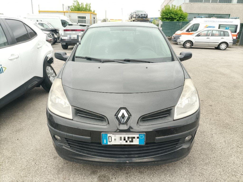 Immagine di RENAULT Clio 1.2 16V 5 porte del 11/2008 km 194267