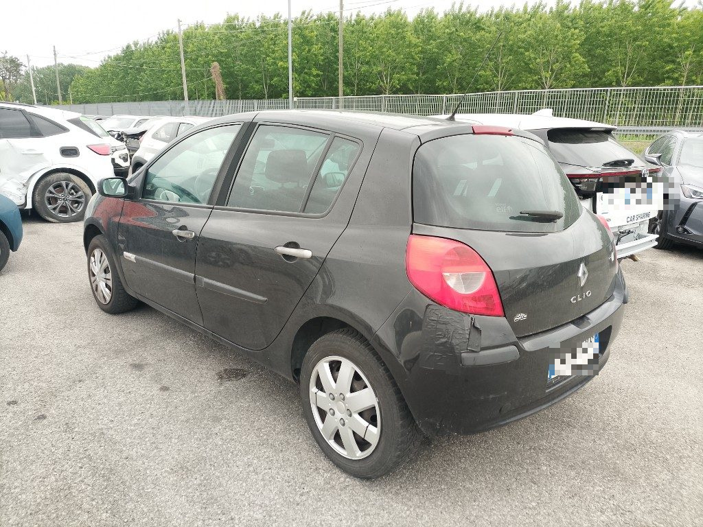 Immagine di RENAULT Clio 1.2 16V 5 porte del 11/2008 km 194267