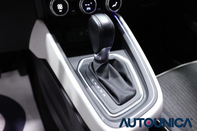 RENAULT Clio usata, con Bluetooth
