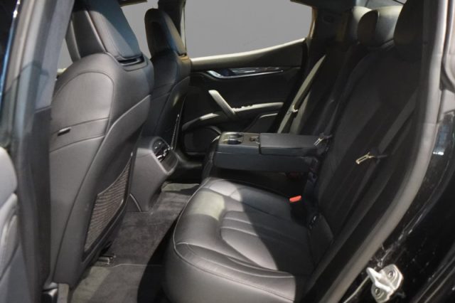 MASERATI GHIBLI V6 430 CV Q4 GRANSPORT - foto 8