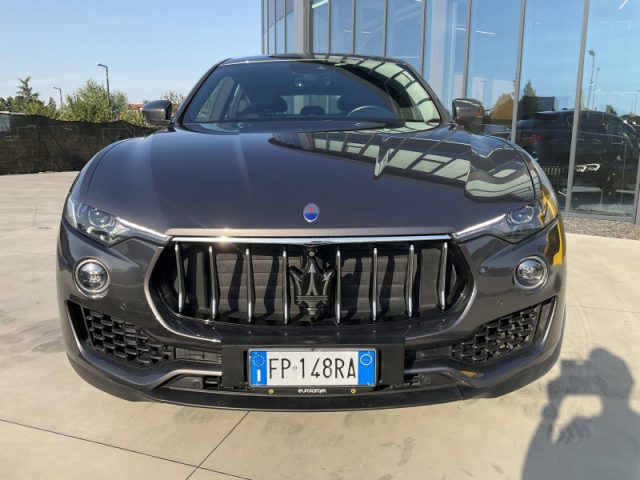 MASERATI LEVANTE V6 DIESEL 275 CV AWD - foto 2