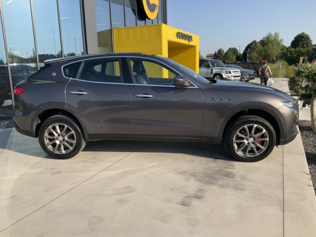MASERATI LEVANTE V6 DIESEL 275 CV AWD - foto 5