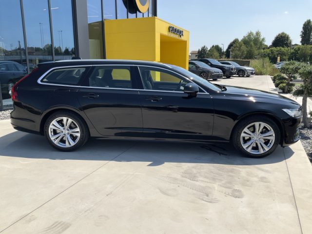 VOLVO V90 B4 (D) GEARTRONIC MOMENTUM BUSIN - foto 5