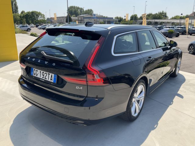 VOLVO V90 B4 (D) GEARTRONIC MOMENTUM BUSIN - foto 6