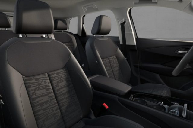 AUDI Q3 TFSI 150 KW S TRONIC QUATTRO BUS - foto 5