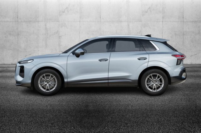 AUDI Q3 TFSI 150 KW S TRONIC QUATTRO BUS - foto 3