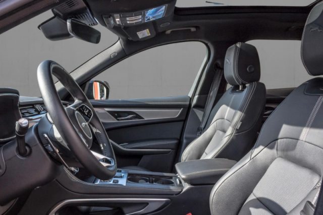 JAGUAR F-PACE 3.0 D 300 CV AWD AUT. R-DYNAMIC  - foto 7