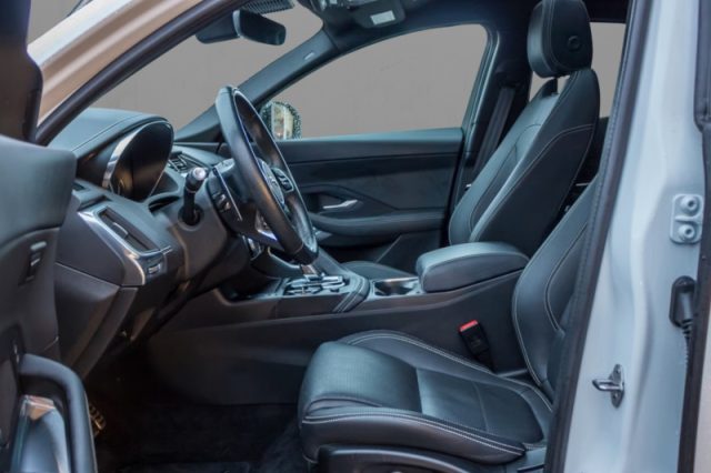 JAGUAR E-PACE 2.0D I4 163 CV AWD AUTO R-DYNAMI - foto 6