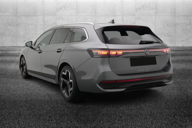 VOLKSWAGEN PASSAT 2.0 TDI 150 CV SCR DSG R-LINE - foto 4