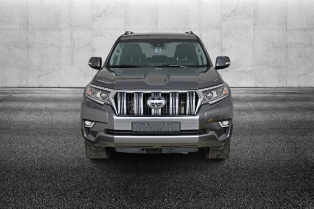 TOYOTA LAND CRUISER 2.8 D4-D A/T 5 PORTE EXECUTIVE - foto 5