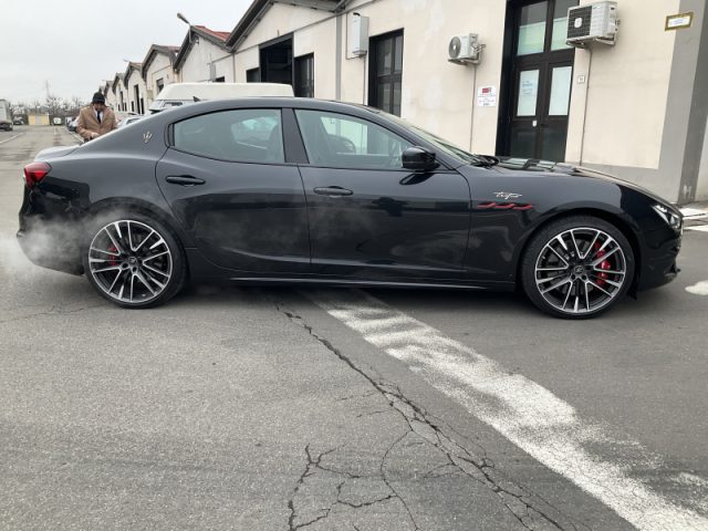 MASERATI GHIBLI V8 580 CV TROFEO - foto 5