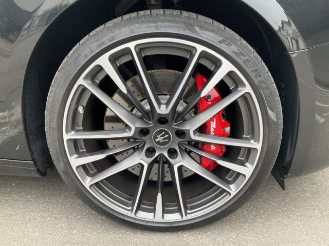 MASERATI GHIBLI V8 580 CV TROFEO - foto 8