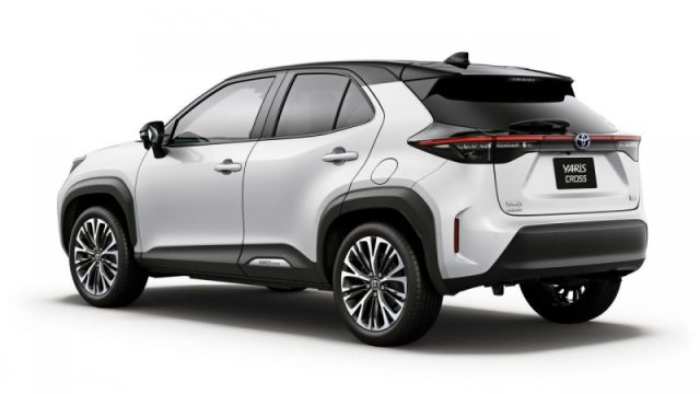 TOYOTA YARIS CROSS 1.5 HYBRID 130 CV E-CVT PREMIUM - foto 4