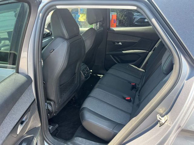 PEUGEOT 3008 BLUEHDI 130 EAT8 S&S ALLURE PACK - foto 13