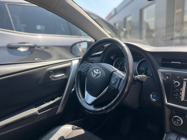 TOYOTA AURIS HYBRID LOUNGE - foto 8