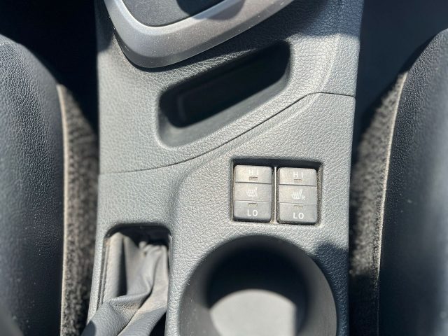 TOYOTA AURIS HYBRID LOUNGE - foto 9