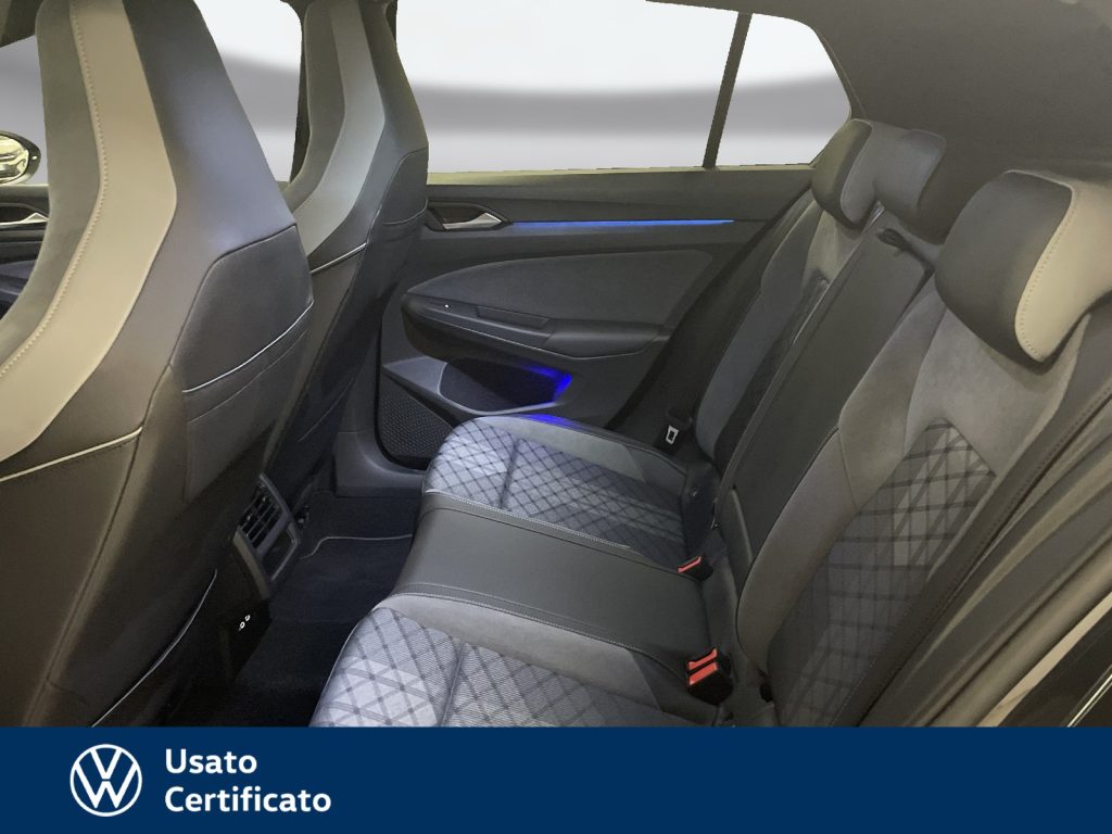 immagine usato VOLKSWAGEN Golf 1.5 etsi evo r-line 150cv dsg