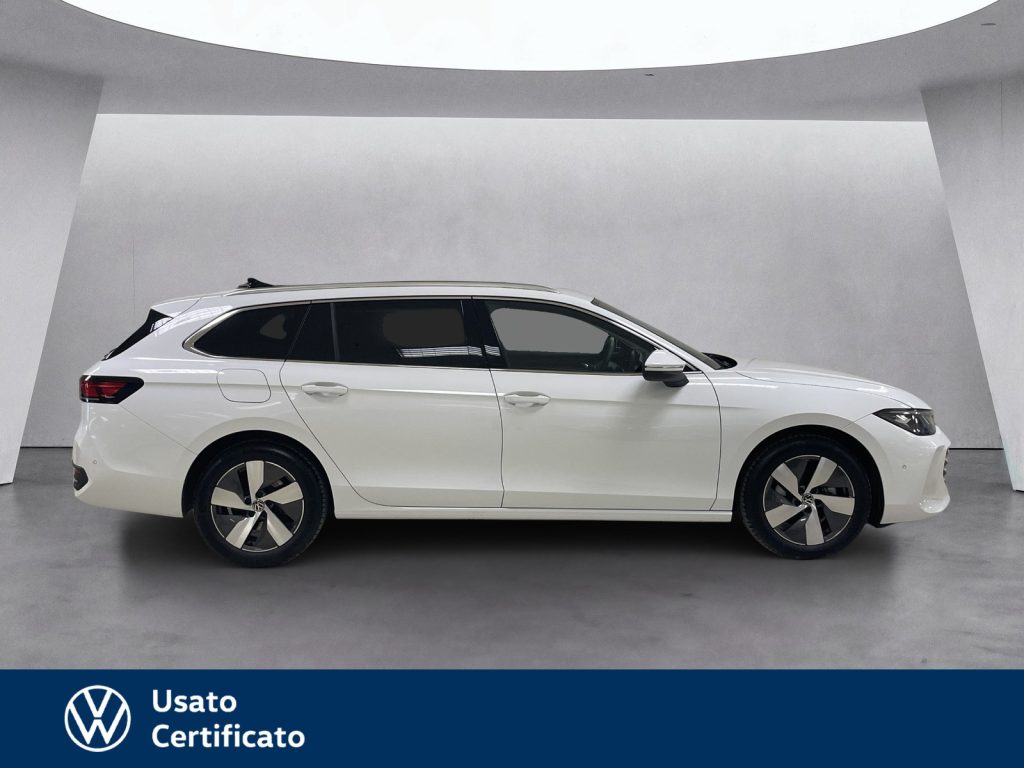 immagine usato VOLKSWAGEN Passat 1.5 etsi act business 150cv dsg