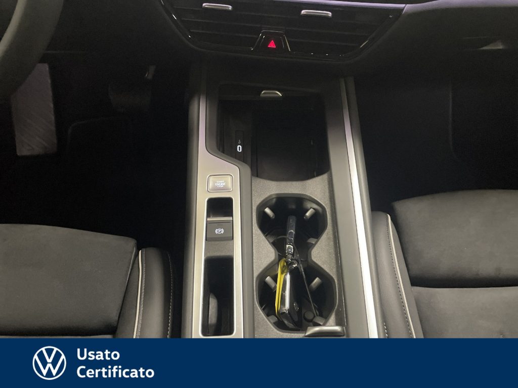immagine usato VOLKSWAGEN Passat 1.5 etsi act business 150cv dsg