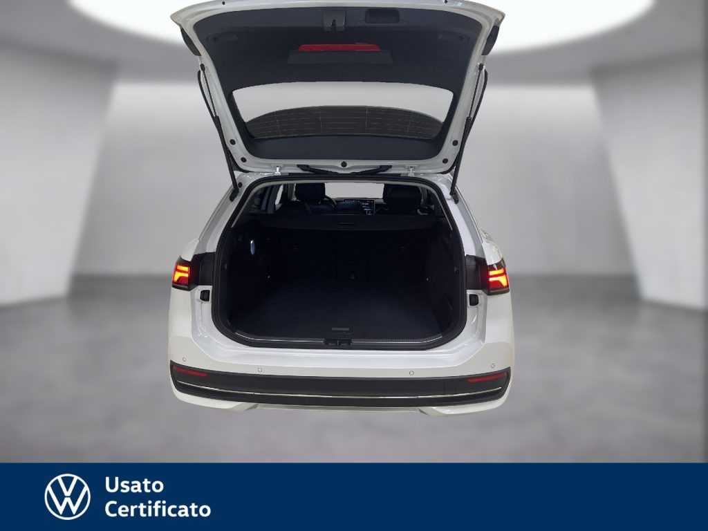 immagine usato VOLKSWAGEN Passat 1.5 etsi act business 150cv dsg