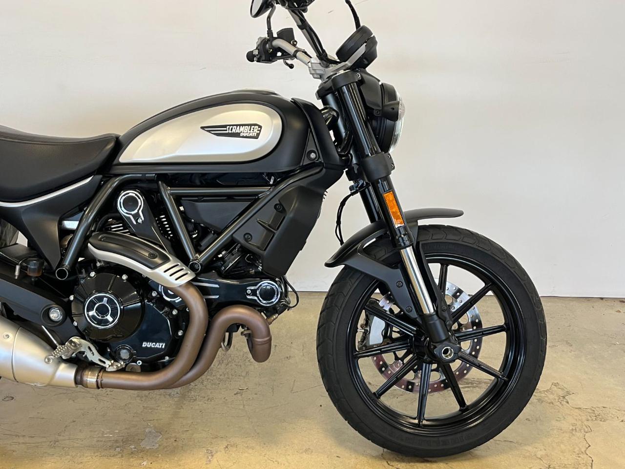 immagine usato DUCATI Scrambler 800 DARK STEALTH