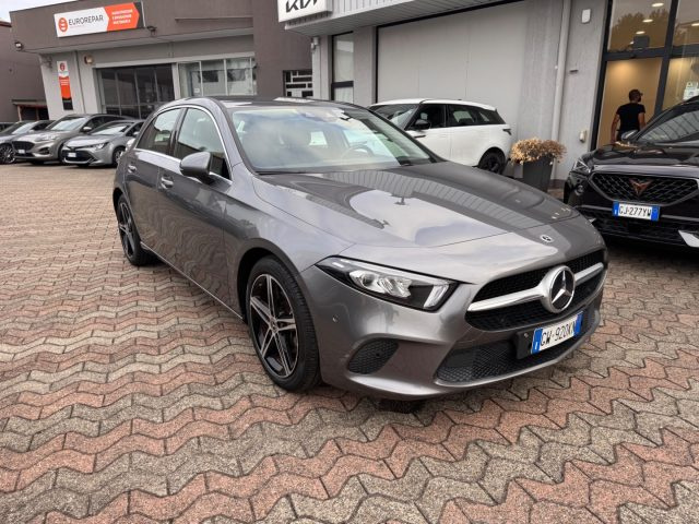 MERCEDES-BENZ A 200 PREMIUM - foto 3
