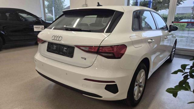 AUDI A3 SPB 30 TFSI S TRONIC HYBR/BENZ   - foto 7